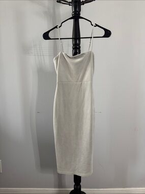 oh polly grey suede dress | Dresses | Nwt Oh Polly Us4 slit dress
